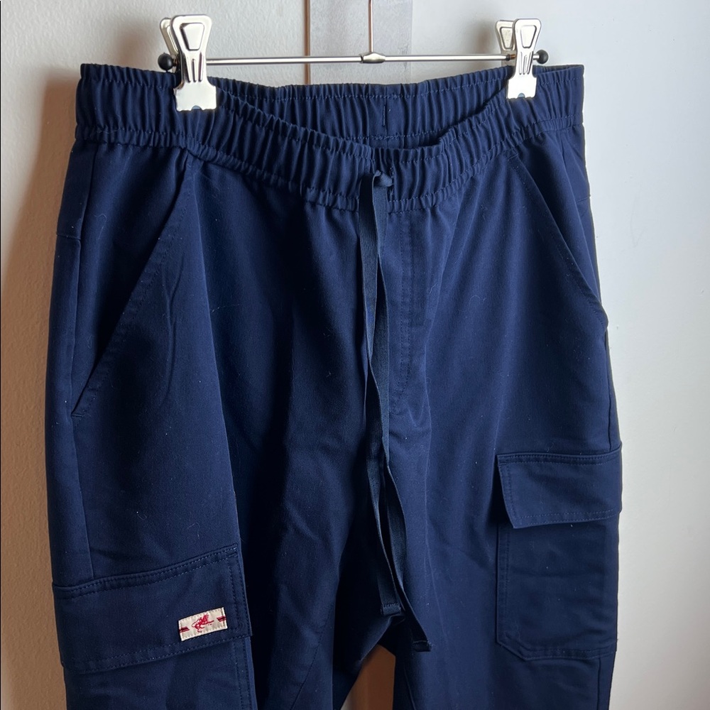 Men’s Medical Scrub Pants from Parasuco
